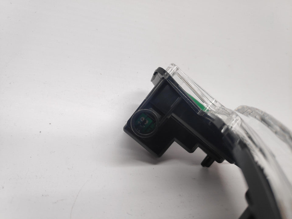Pisca de Espelho Direito Nissan Micra K14 16-