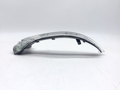 Pisca de Espelho Esquerdo Audi A4 15-