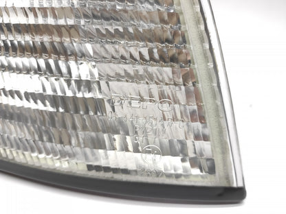 Pisca Direito Audi A4 94-99 Tipo Valeo