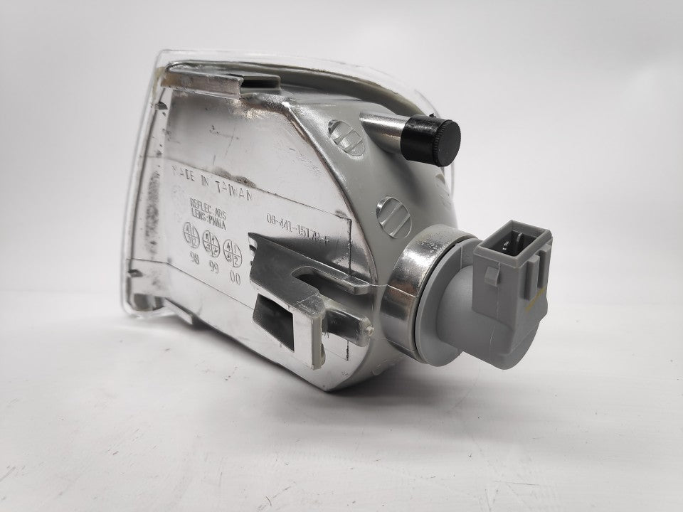Pisca Direito Branco Seat Cordoba / Ibiza & VW Caddy / Polo 95-99