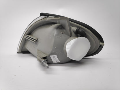 Pisca Direito Hyundai Elantra / Lantra 99-00