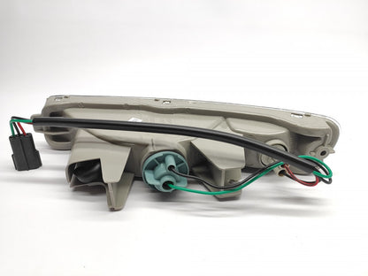 Pisca Direito Mazda 323 F Ba 5P 94-98 / Astina