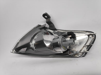 Pisca Direito Mazda 626 00-02