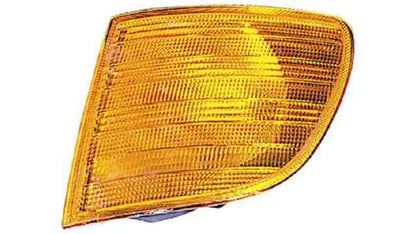 Pisca Direito Mercedes Vito / V Class 96-03 Laranja