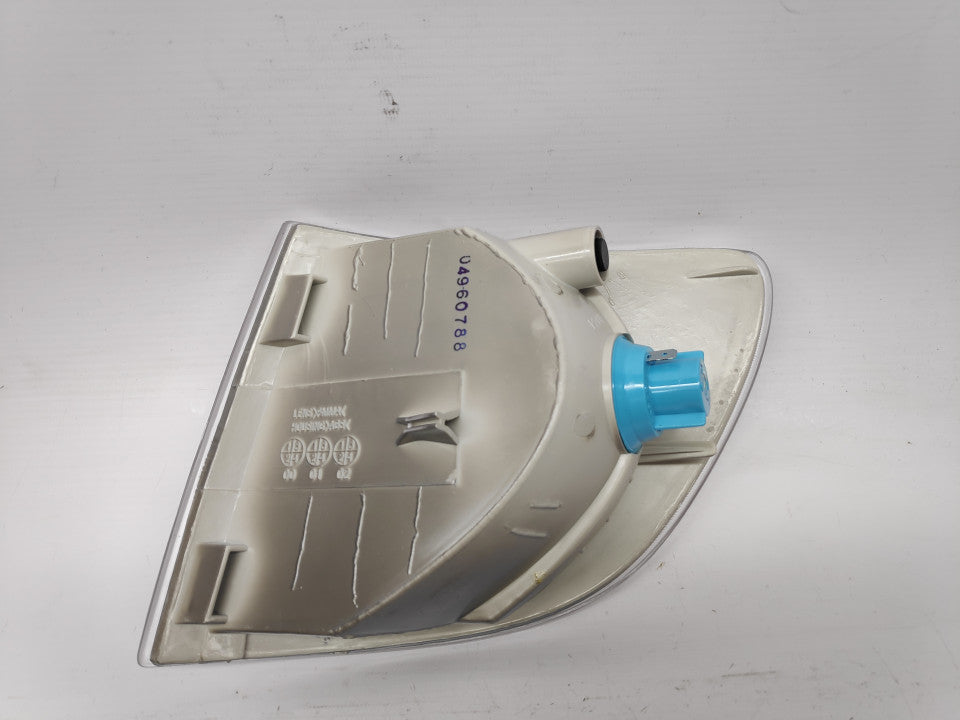 Pisca Direito Mercedes Vito / V Class 96-03