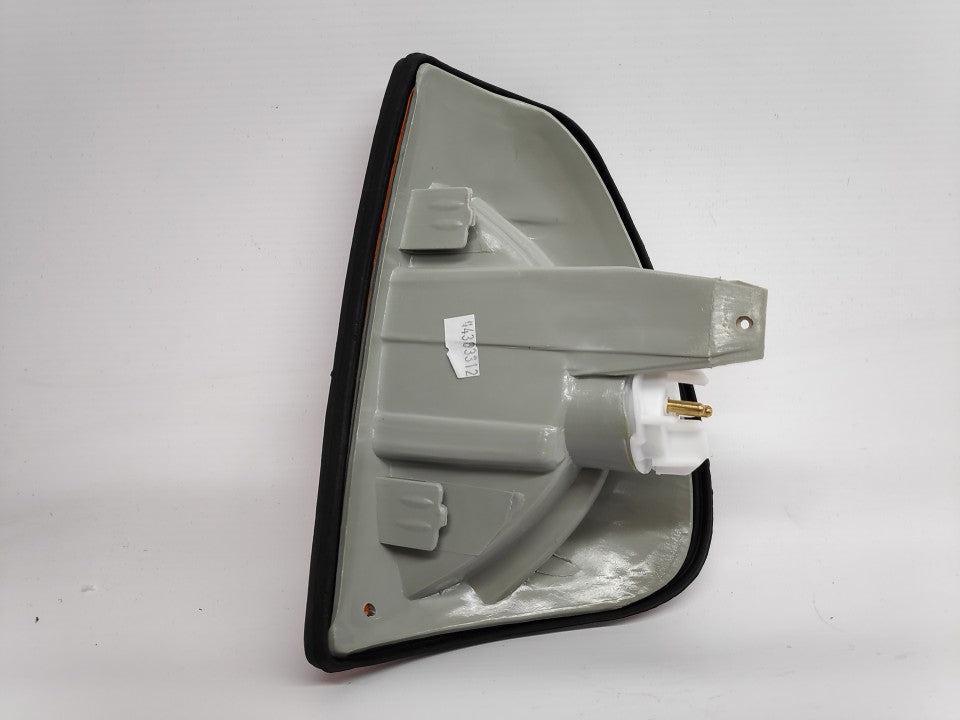 Pisca Direito Mercedes W123 Series 200-300 76-85 Laranja