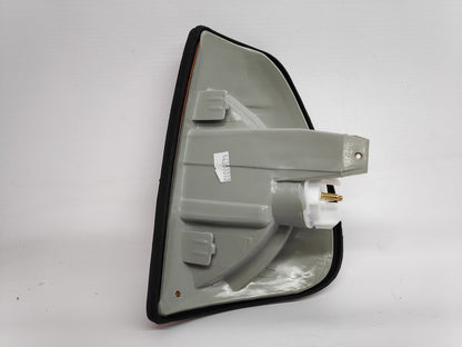 Pisca Direito Mercedes W123 Series 200-300 76-85 Laranja