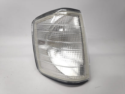 Pisca Direito Mercedes W201 Series 190 82-93
