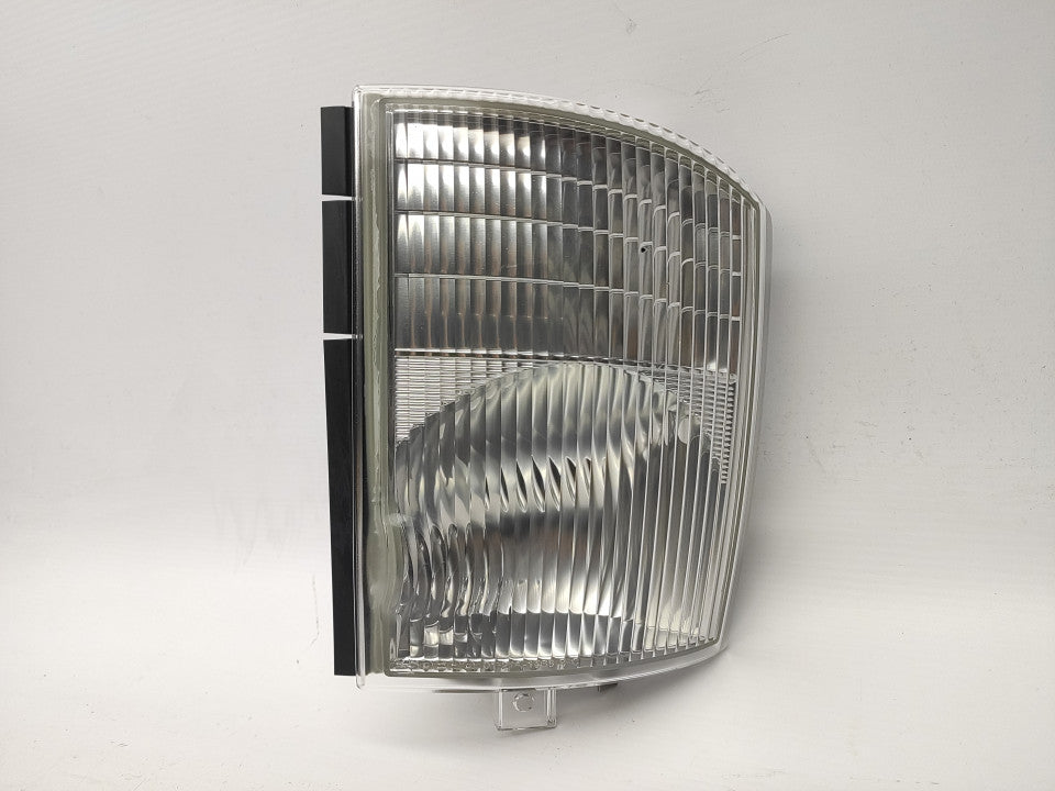 Pisca Direito Mitsubishi Canter Fuso 05-