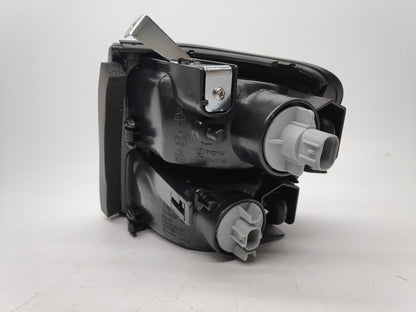 Pisca Direito Mitsubishi Pajero 97-00