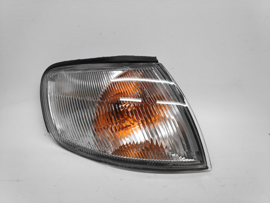 Pisca Direito Nissan Almera N15 95-97