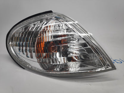Pisca Direito Nissan Almera N16 00-02
