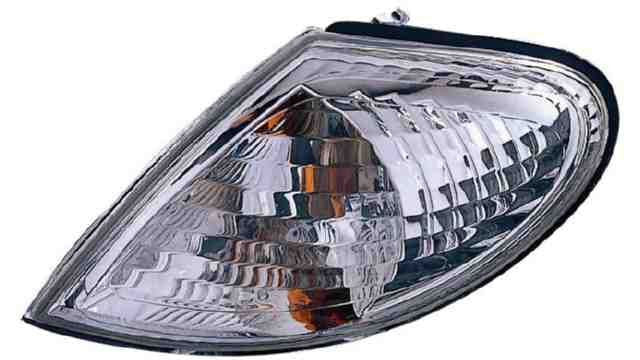 Pisca Direito Nissan Almera N16 00-02