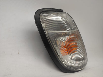 Pisca Direito Nissan Navara Pick-Up D22 00-02