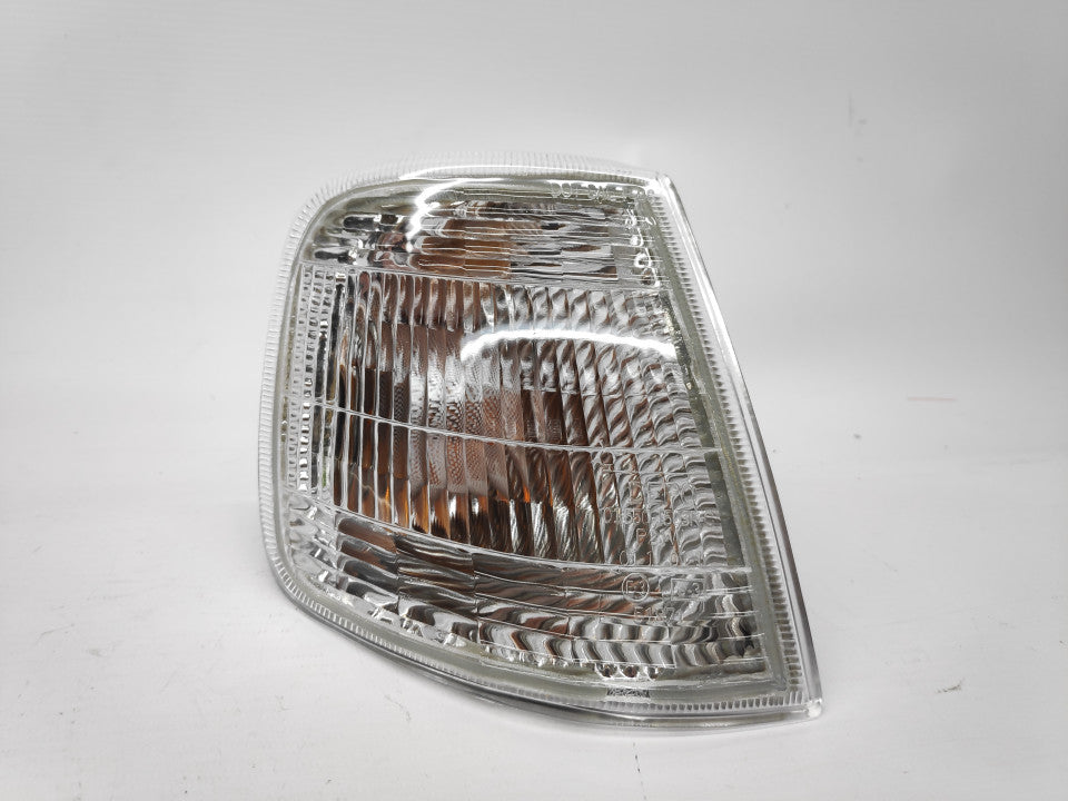 Pisca Direito Peugeot 405 87-96