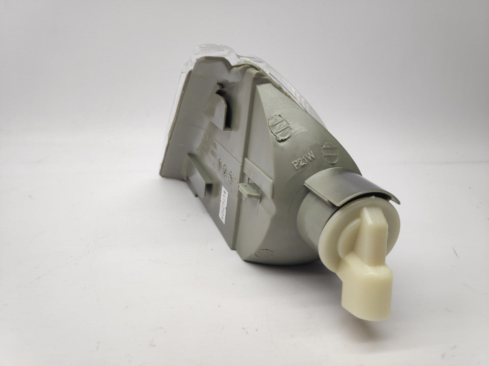 Pisca Direito Renault Laguna I 93-98