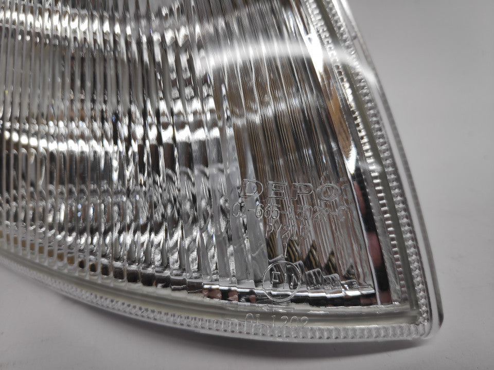 Pisca Direito Skoda Octavia 96-00