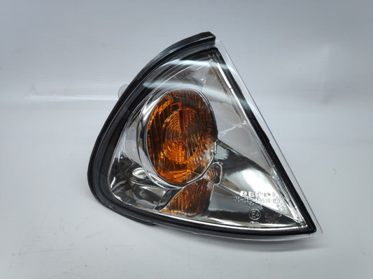 Pisca Direito Toyota Avensis 00-03