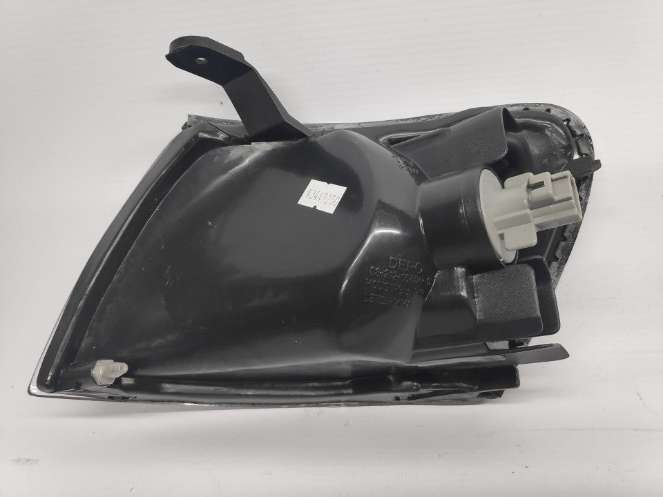 Pisca Direito Toyota Carina e 92-97
