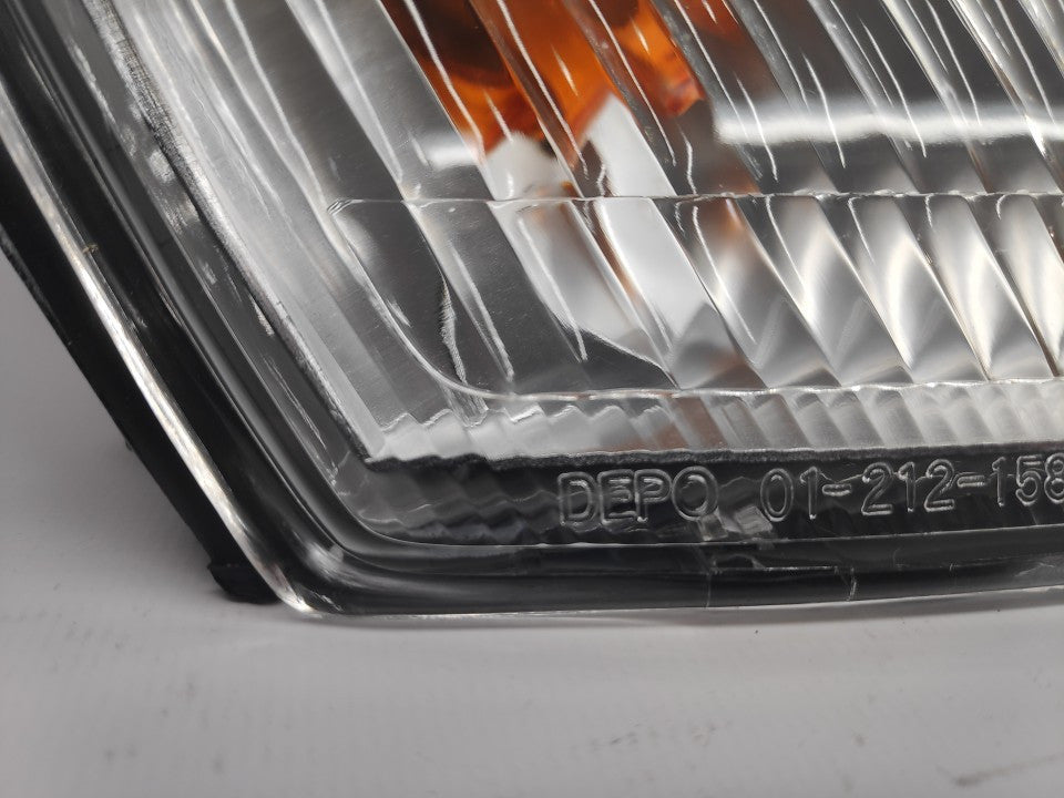 Pisca Direito Toyota Carina e 92-97