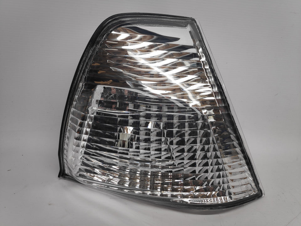 Pisca Direito Toyota Hiace 08-13