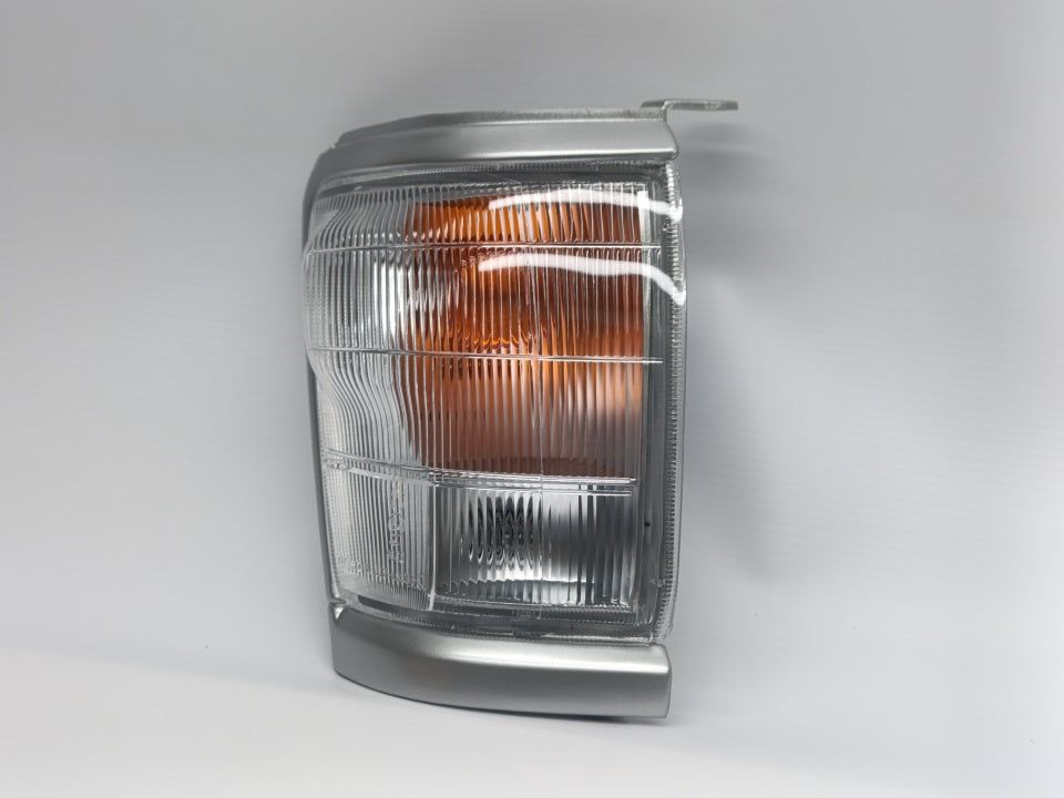 Pisca Direito Toyota Hilux 98-01