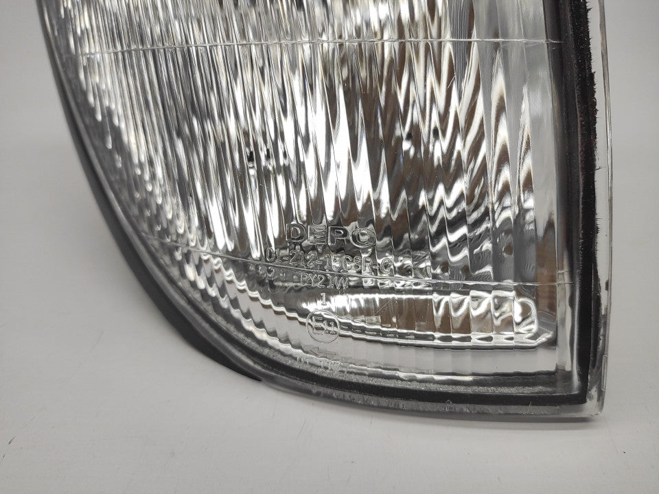 Pisca Direito Toyota Land Cruiser Fj100-Hdj100 98-05