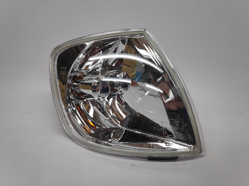 Pisca Direito Vw Polo 6N2 99-01