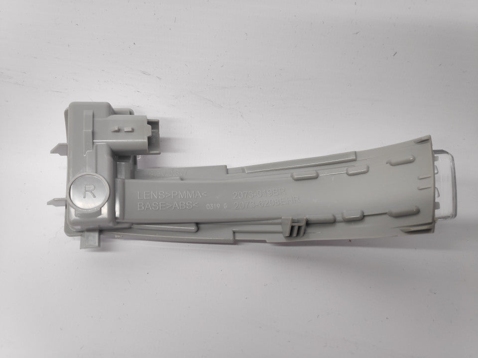 Pisca Espelho Direito Citroen Picasso / Ds5 13-