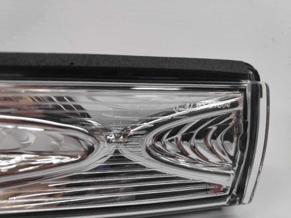 Pisca Espelho Direito Fiat Doblo 10-