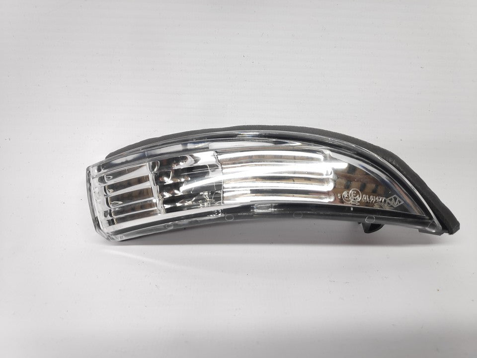 Pisca Espelho Direito Ford Fiesta / B-Max 08-18