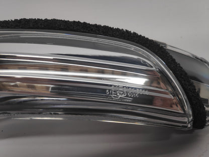Pisca Espelho Direito Toyota IQ / Prius Plus 09-11
