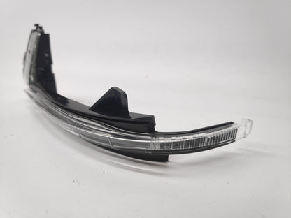 Pisca Espelho Esquerdo Audi A3 3P 12-