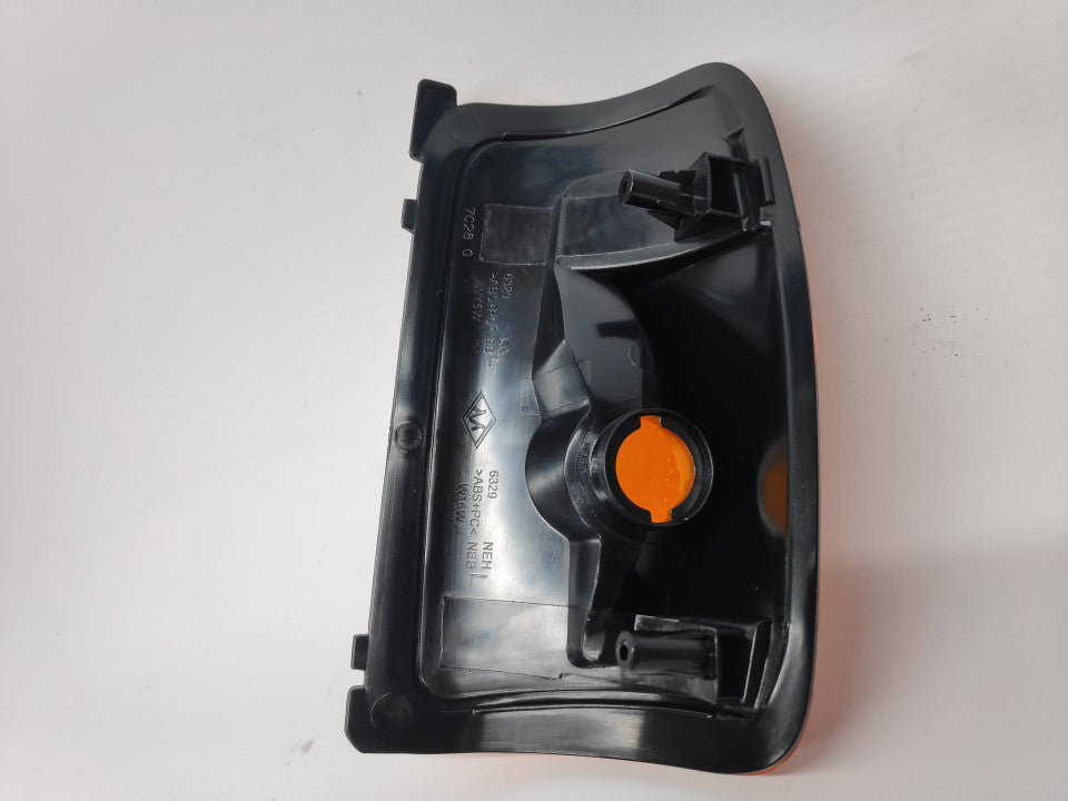 Pisca Espelho Esquerdo Ford Transit 14-Laranja