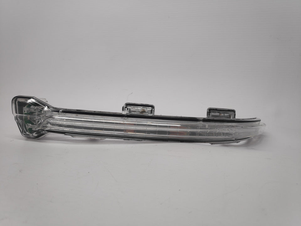 Pisca Espelho Esquerdo Vw Golf VII 15-