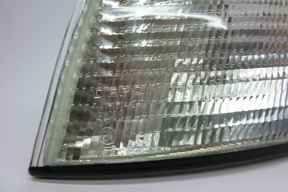 Pisca Esquerdo Audi A4 94-99 Tipo Bosch