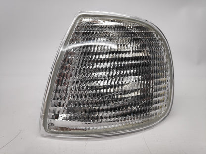 Pisca Esquerdo Branco Seat Cordoba / Ibiza | VW Caddy / Polo 95-99