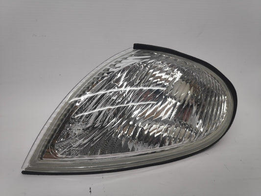 Pisca Esquerdo Hyundai Elantra / Lantra 99-00
