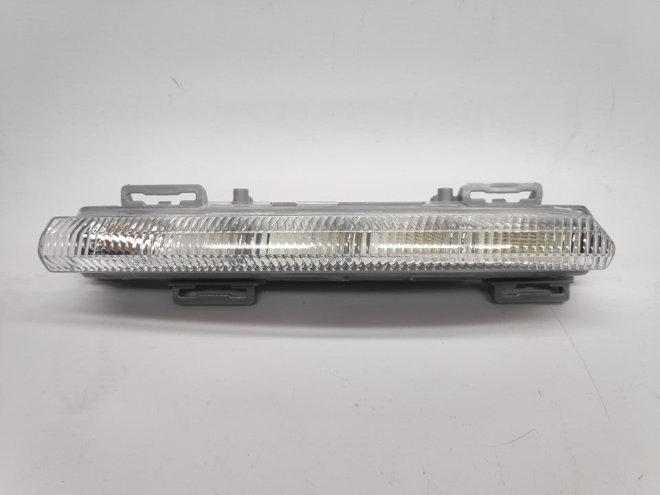 Pisca Esquerdo Luz Diurna e Led Mercedes W204 W207 W212 09-14