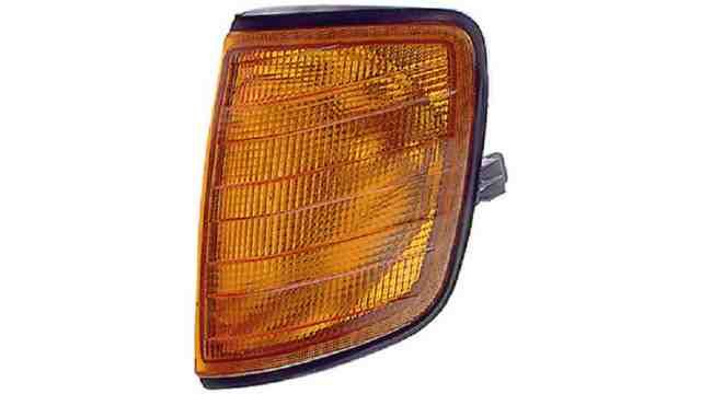 Pisca Esquerdo Mercedes W124 Berlina / Coupe / Cabrio 85-93 Laranja