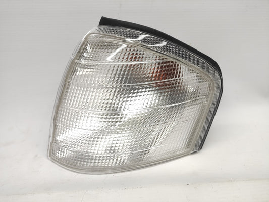 Pisca Esquerdo Mercedes W202 C Class 93-00
