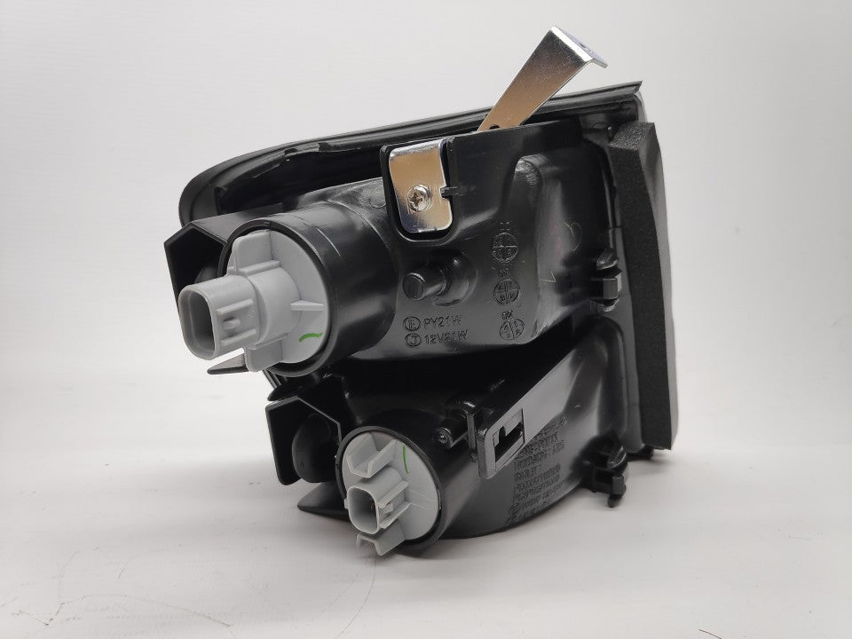 Pisca Esquerdo Mitsubishi Pajero 97-00