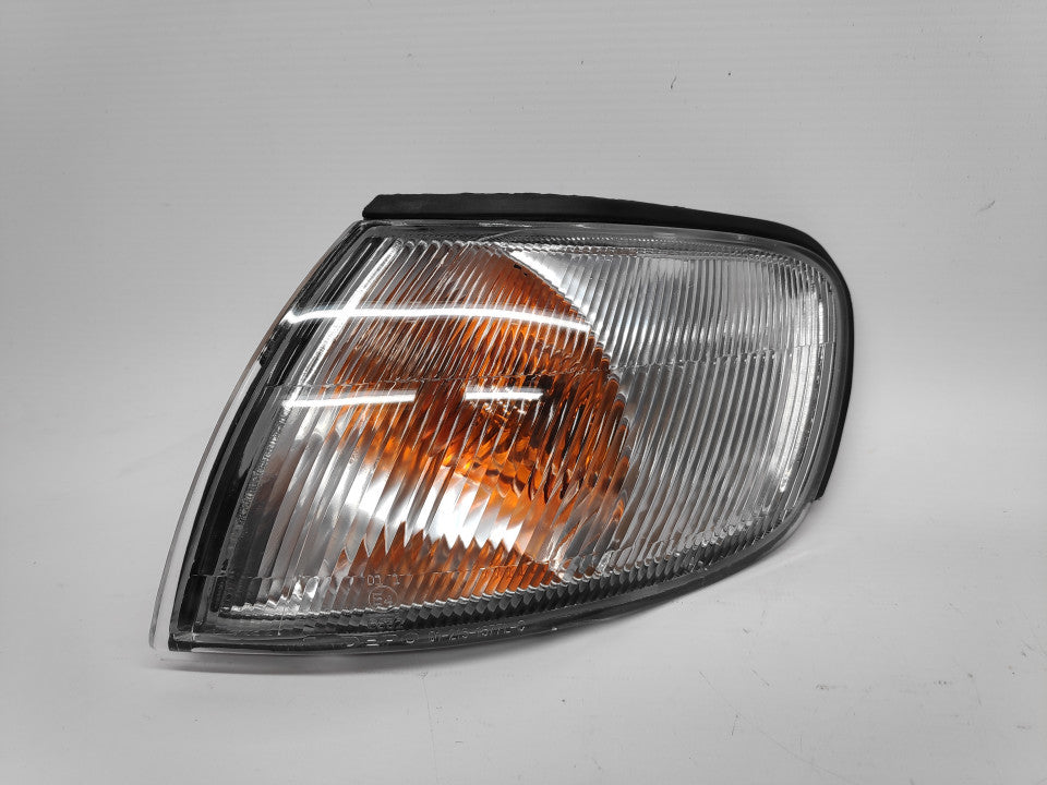 Pisca Esquerdo Nissan Almera N15 95-97