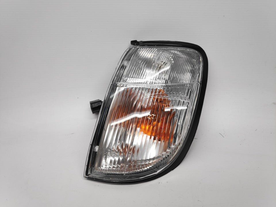Pisca Esquerdo Nissan Navara Pick-Up D22 98-00