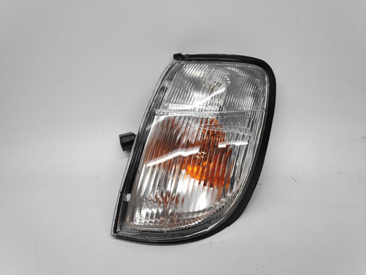 Pisca Esquerdo Nissan Navara Pick-Up D22 98-00