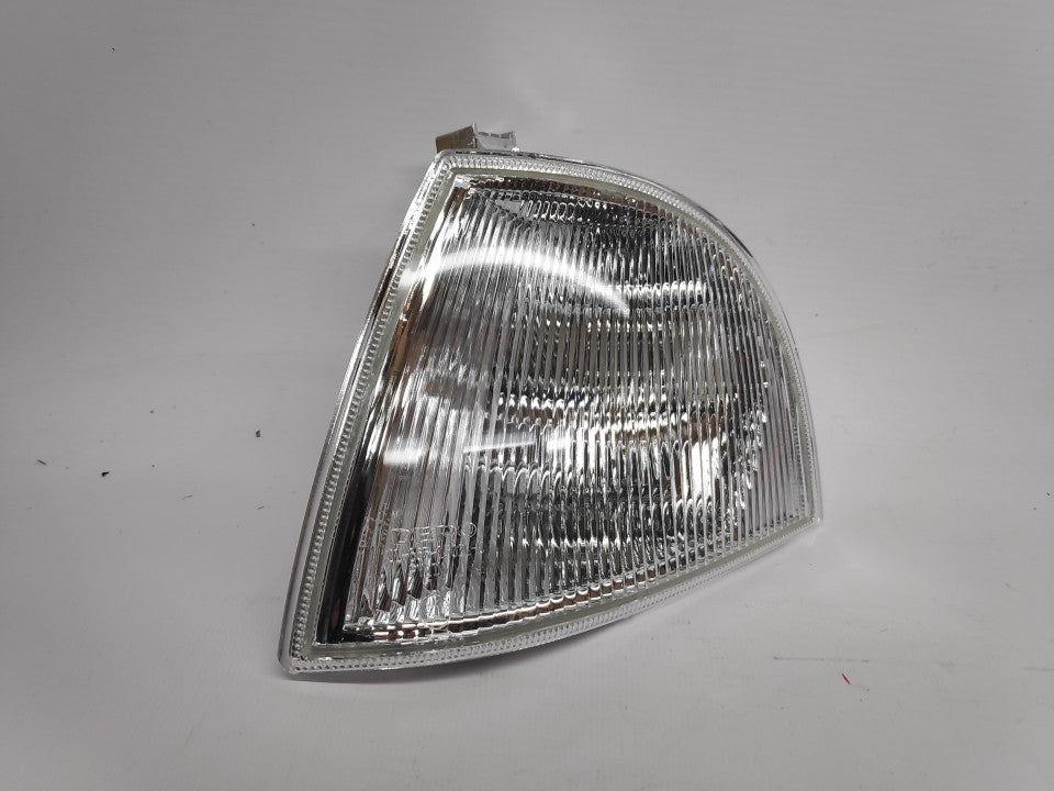 Pisca Esquerdo Skoda Octavia 96-00