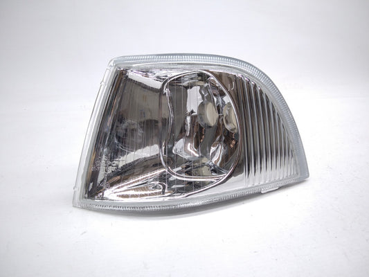 Pisca Esquerdo Volvo S40 / V40 95-00 Transparente