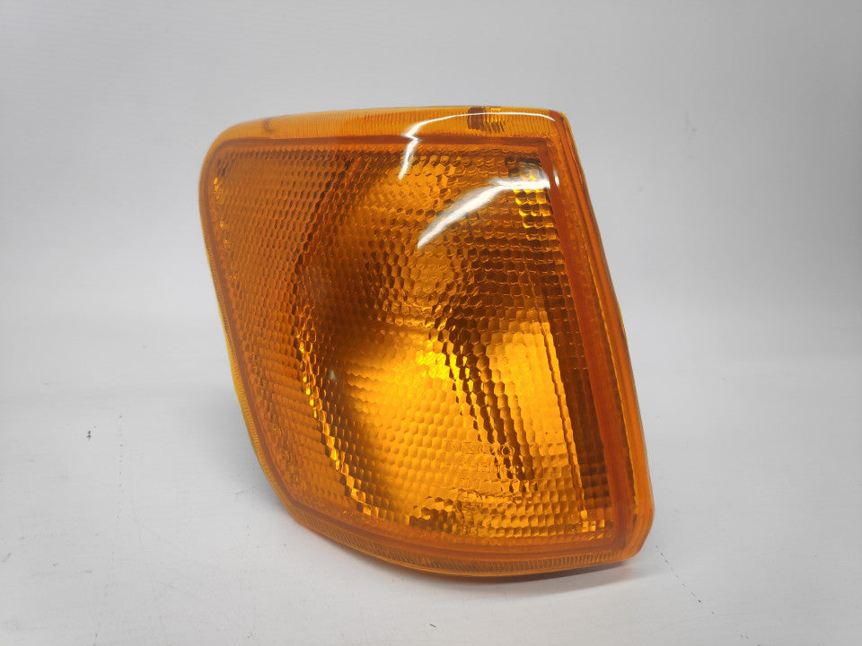 Pisca Ford Fiesta 89-95 Direito Laranja
