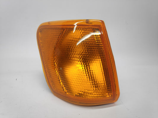 Pisca Ford Fiesta 89-95 Direito Laranja