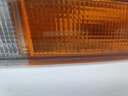 Pisca Frente Direito Mitsubishi L200 K74 96-06